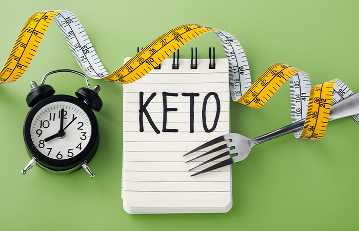 دليل الطعام المسموح في نظام الكيتو: دليلك الشامل